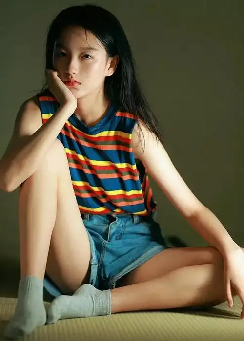 屋檐下的沉默 剧照